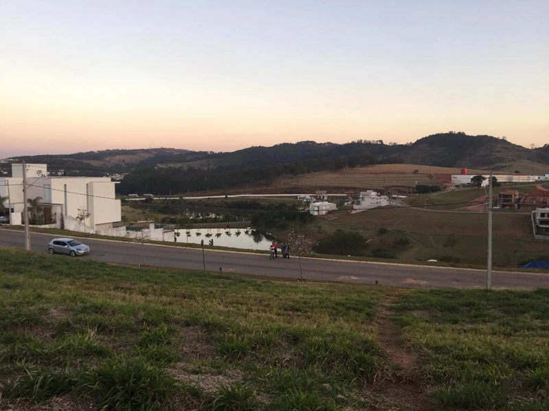 Terreno para Venda em Bragança Paulista / SP no bairro Vale das Águas: 3ª foto da galeria de imagens do imóvel