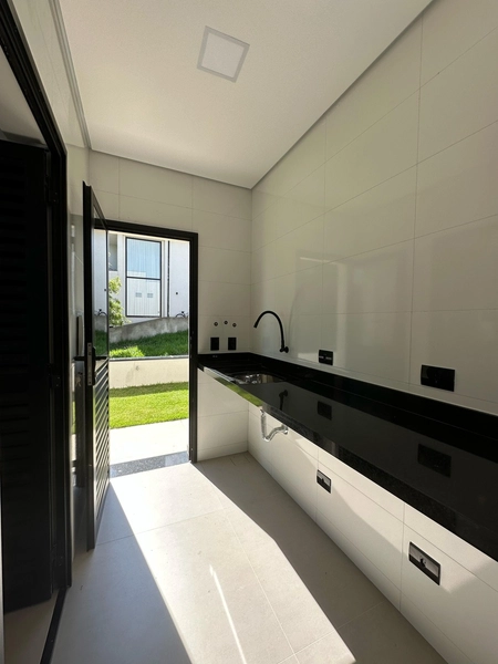 Linda Casa no Condomínio Campos do Conde: 15ª foto da galeria de imagens do imóvel