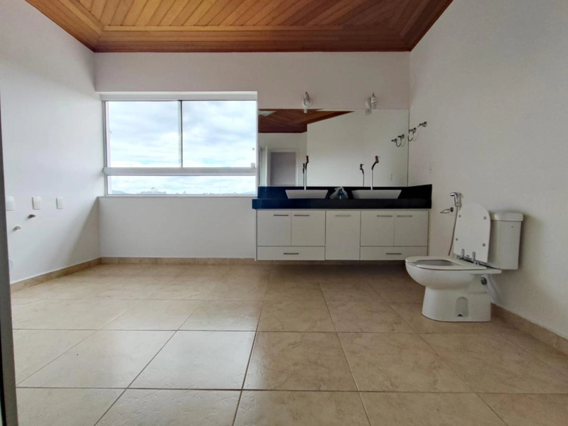 Casa em Condomínio para Venda em Bragança Paulista / SP no bairro Santa Helena I: 14ª foto da galeria de imagens do imóvel