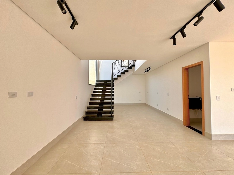 Sobrado amplo no condomínio Vila real ✨: 10ª foto da galeria de imagens do imóvel