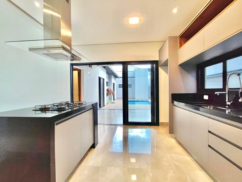 Casa em Condomínio para Venda em Bragança Paulista / SP no bairro Euroville II: 7ª foto da galeria de imagens do imóvel