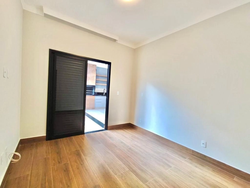 Casa em Condomínio para Venda em Bragança Paulista / SP no bairro Euroville II: 1ª foto da galeria de imagens do imóvel