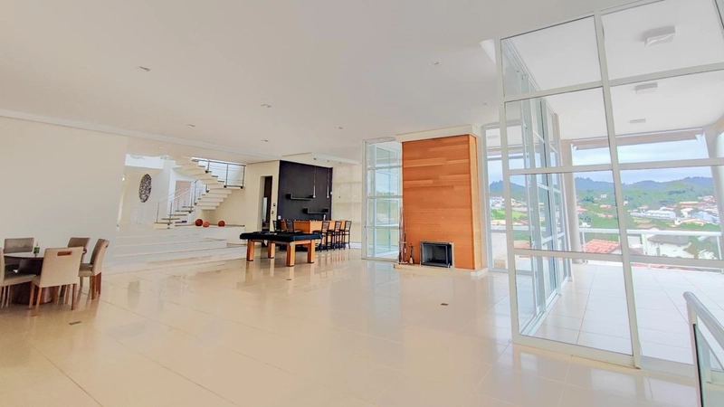 Incrível casa com piscina com raia de 19 mts com borda infinita: 5ª foto da galeria de imagens do imóvel