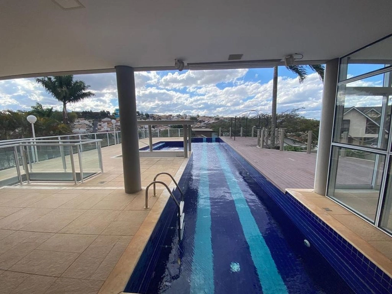 Incrível casa com piscina com raia de 19 mts com borda infinita: 3ª foto da galeria de imagens do imóvel