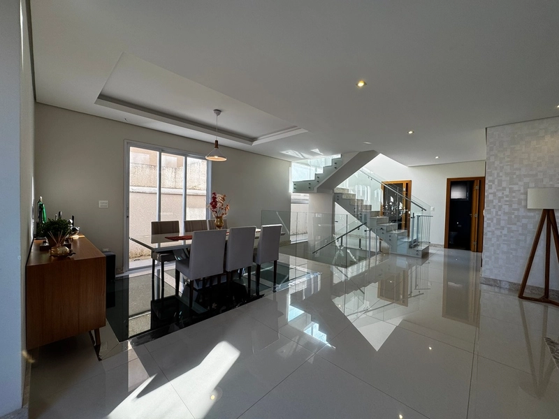 Casa à venda  no Condomínio Villa Real – Bragança Paulista/: 2ª foto da galeria de imagens do imóvel