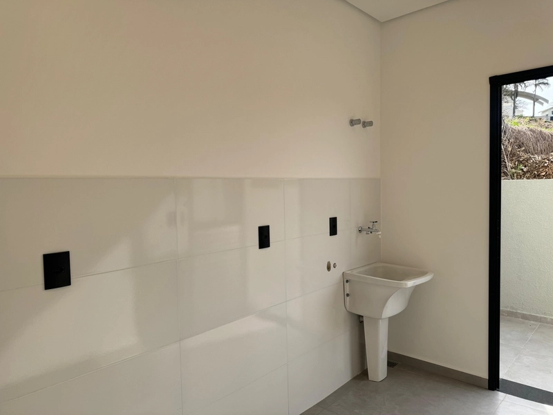 Casa nova recém construída no condomínio Spazio design: 10ª foto da galeria de imagens do imóvel