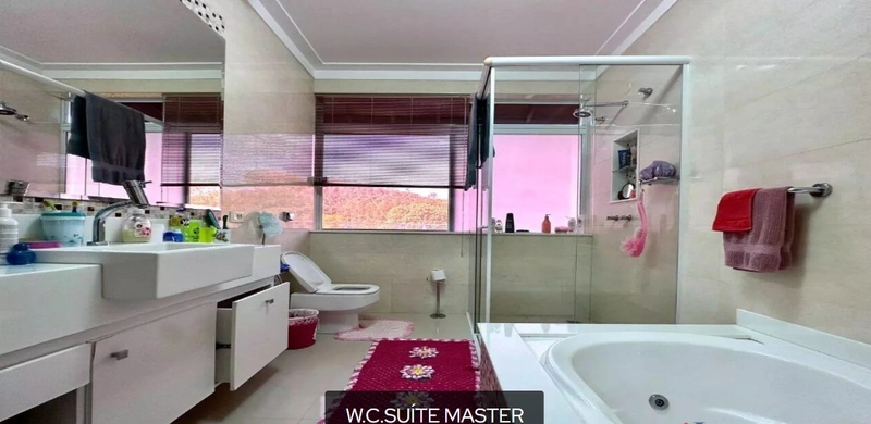 Casa com fundos para área verde e lago no Jardim das Palmeiras.: 13ª foto da galeria de imagens do imóvel