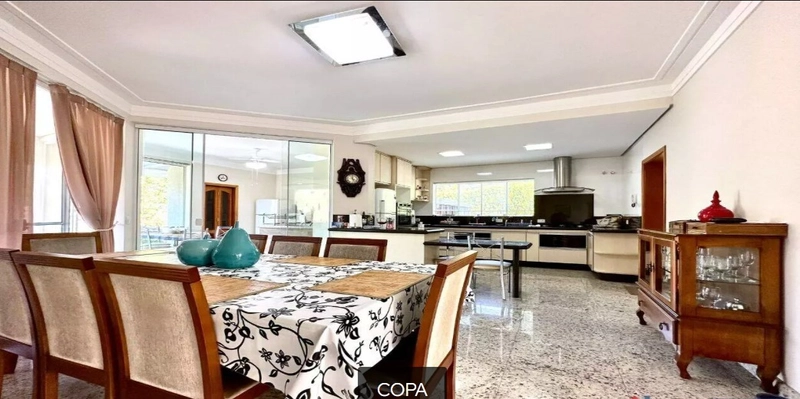 Casa com fundos para área verde e lago no Jardim das Palmeiras.: 8ª foto da galeria de imagens do imóvel