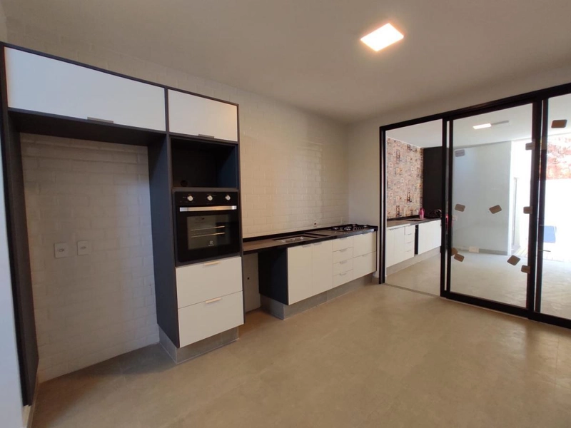 Casa em Condomínio para Venda em Bragança Paulista / SP no bairro Euroville II: 22ª foto da galeria de imagens do imóvel