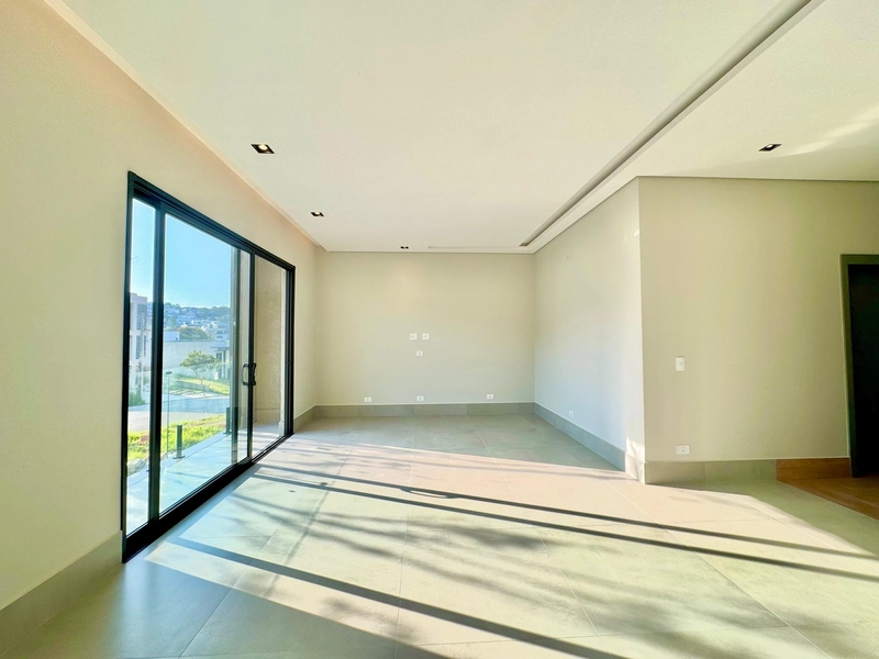 Casa moderna e ampla no Euroville II: 4ª foto da galeria de imagens do imóvel