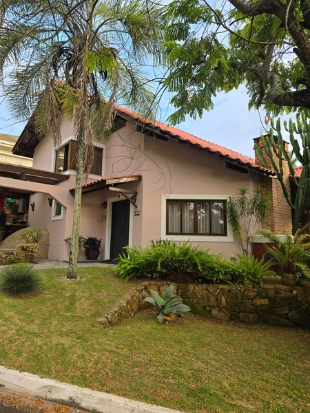 Casa com 3 suítes Colinas de S. Francisco: 5ª foto da galeria de imagens do imóvel