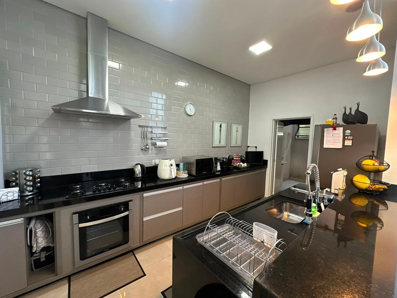 Casa à venda no Condomínio Euroville II – Bragança Paulista – SP: 3ª foto da galeria de imagens do imóvel