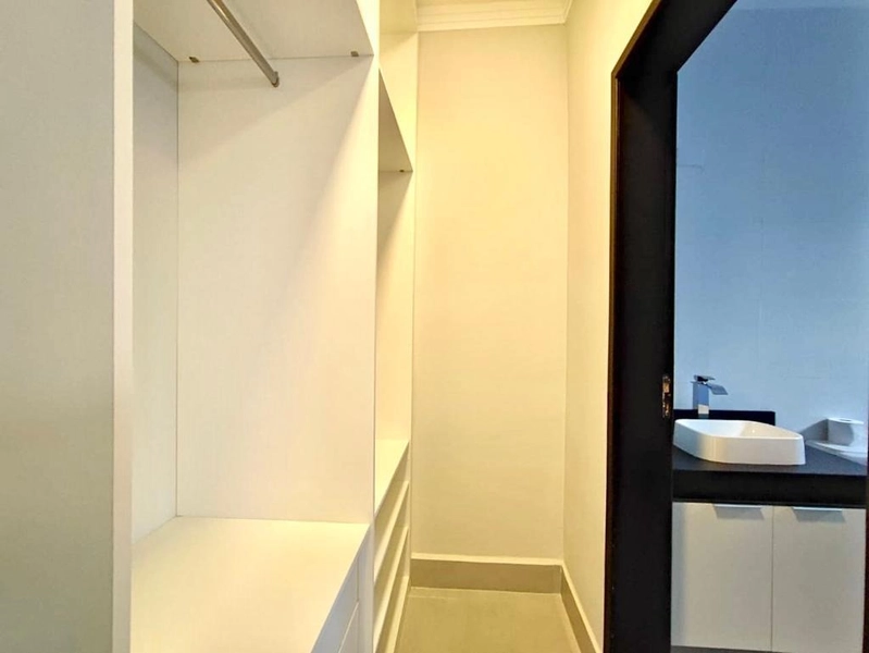 Casa térrea no condomínio Terras de Santa Cruz: 8ª foto da galeria de imagens do imóvel