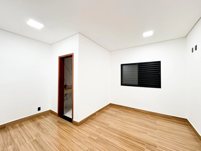 Casa espaçosa e ampla no Villa Real: 12ª foto da galeria de imagens do imóvel