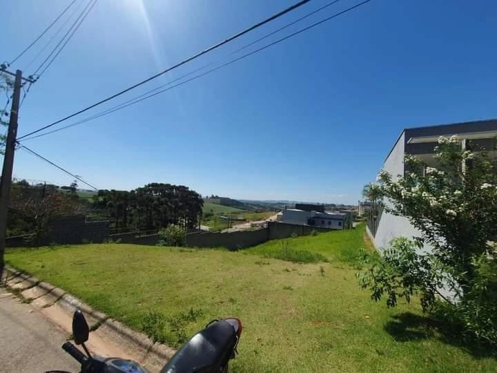 Terreno para Venda em Bragança Paulista / SP no bairro campos do conde: 1ª foto da galeria de imagens do imóvel