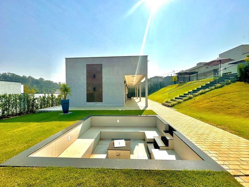 Linda casa no Flamboyan, estilo chácara: 3ª foto da galeria de imagens do imóvel