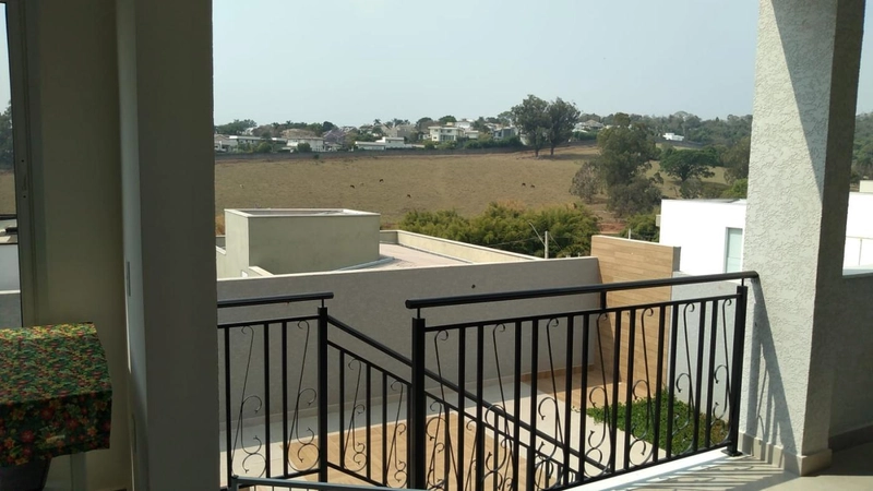 Casa em Condomínio para Venda em Bragança Paulista / SP no bairro Villa Real: 3ª foto da galeria de imagens do imóvel