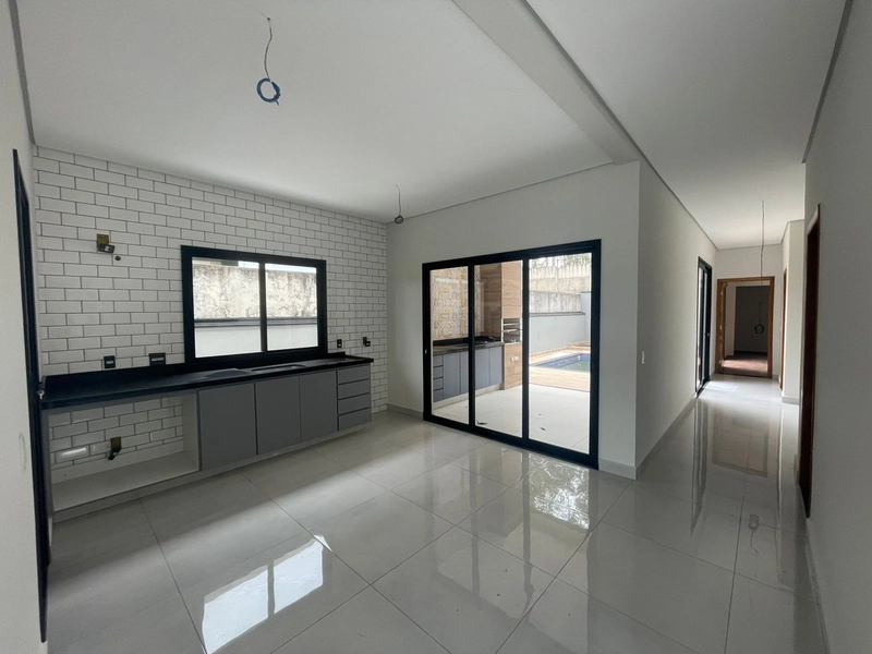 Casa em Condomínio para Venda em Bragança Paulista / SP no bairro Floresta de Sã: 5ª foto da galeria de imagens do imóvel