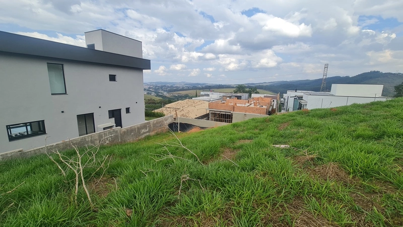 Terreno no condomínio Campos do Conde: 5ª foto da galeria de imagens do imóvel