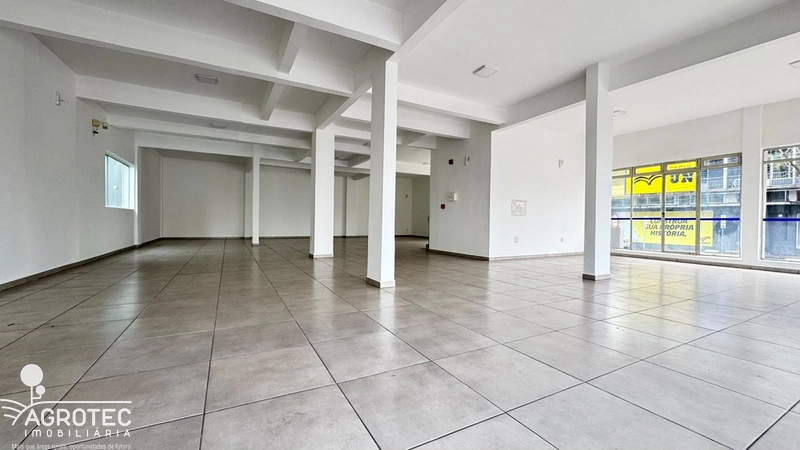 Ótima sala comercial no centro de Chapecó.: 11ª foto da galeria de imagens do imóvel