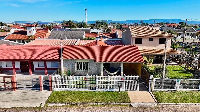 CASA EM ATLÂNTIDA SUL | 3 DORMITÓRIOS COM SUÍTE | PÉ NA AREIA: 26ª foto da galeria de imagens do imóvel