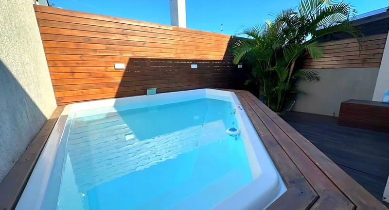 CASA GEMINADA EM CAPÃO NOVO: 2ª foto da galeria de imagens do imóvel