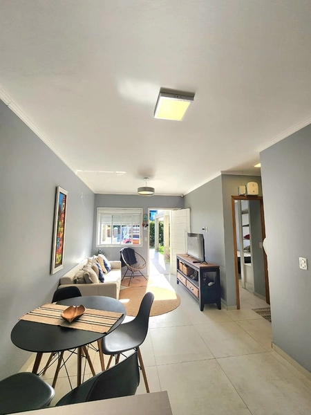 CASA GEMINADA EM CAPÃO NOVO: 9ª foto da galeria de imagens do imóvel