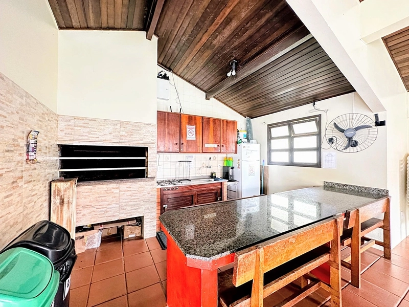 LOFT EM CAPÃO NOVO: 27ª foto da galeria de imagens do imóvel