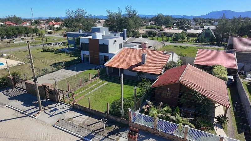CASA TERRENO INTEIRO NA PRAIA DO BARCO: 7ª foto da galeria de imagens do imóvel
