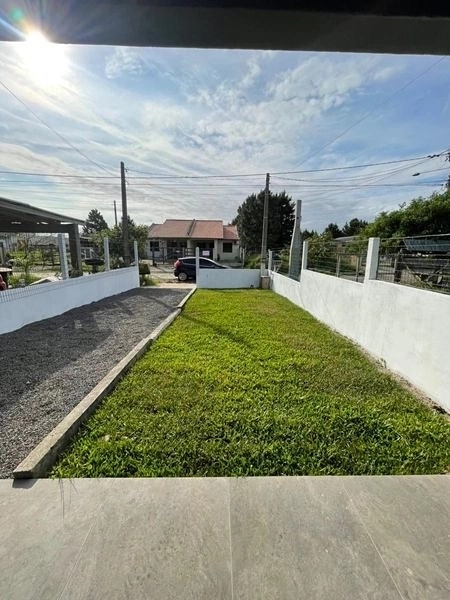 CASA 2 DORMITÓRIOS EM CAPÃO NOVO: 9ª foto da galeria de imagens do imóvel
