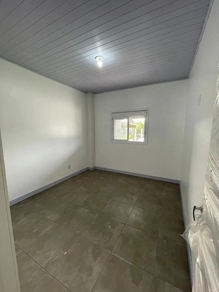 CASA 2 DORMITÓRIOS EM CAPÃO NOVO: 6ª foto da galeria de imagens do imóvel