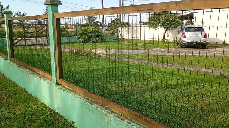 CASA DE ESQUINA À VENDA – ÓTIMA OPORTUNIDADE: 6ª foto da galeria de imagens do imóvel
