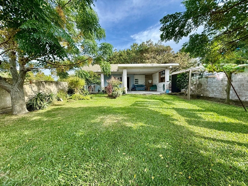 CASA EM ATLÂNTIDA SUL | 2 DORMITÓRIOS COM SUÍTE | TERRENO INTEIRO: 15ª foto da galeria de imagens do imóvel