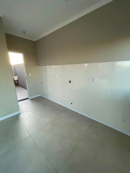 CASA Á VENDA EM CAPÃO NOVO | 2 QUARTOS | NOVINHA: 6ª foto da galeria de imagens do imóvel