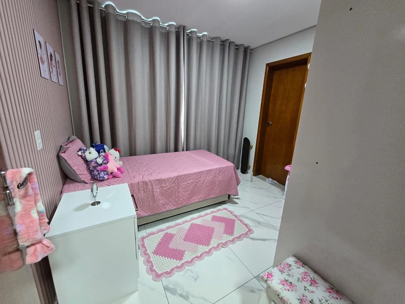 TRIPLEX DE ALTO PADRÃO À VENDA EM CAPÃO DA CANOA: 26ª foto da galeria de imagens do imóvel