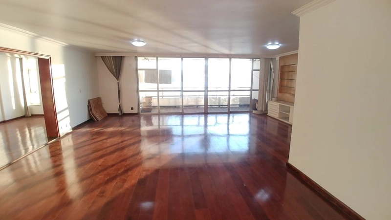 Apartamento 4 quartos na Praia de Icaraí - Niterói - RJ: 4ª foto da galeria de imagens do imóvel