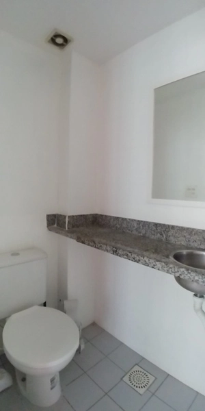 SALA COMERCIAL REFORMADA, EM PONTO ESTRATÉGICO DE NITERÓI: 9ª foto da galeria de imagens do imóvel