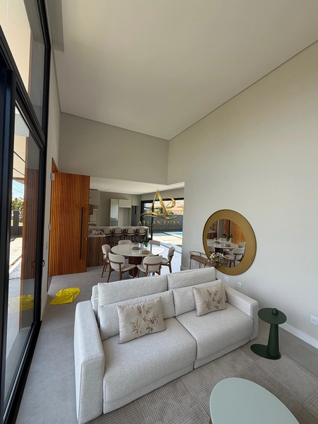 BELÍSSIMA   CASA NOVA A 2 QUADRAS DO MAR: 12ª foto da galeria de imagens do imóvel