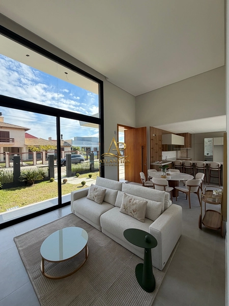 BELÍSSIMA   CASA NOVA A 2 QUADRAS DO MAR: 15ª foto da galeria de imagens do imóvel