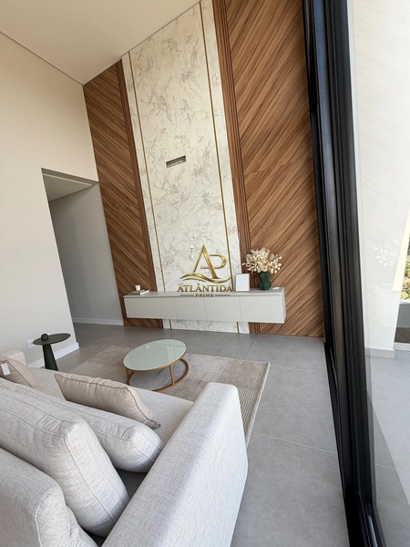 BELÍSSIMA   CASA NOVA A 2 QUADRAS DO MAR: 9ª foto da galeria de imagens do imóvel