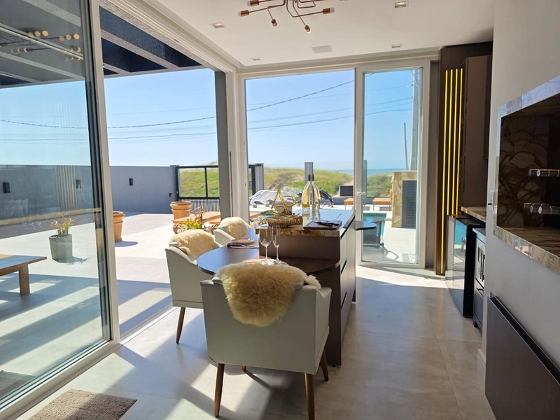 🌊 Exclusividade Beira-Mar: Conforto e Alto Padrão em Cada Detalhe!: 12ª foto da galeria de imagens do imóvel