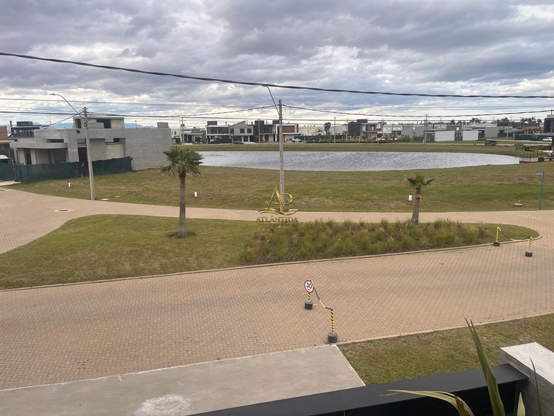 Residência exclusiva em condomínio fechado no bairro Maristela, em Xangri-Lá.: 15ª foto da galeria de imagens do imóvel