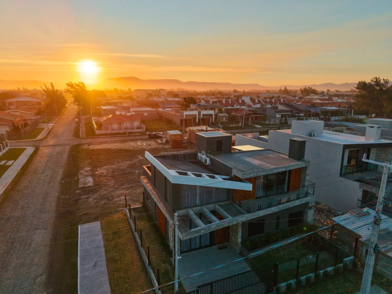 Casa 3 suítes com vista mar - Zona Norte, Capão da Canoa: 4ª foto da galeria de imagens do imóvel