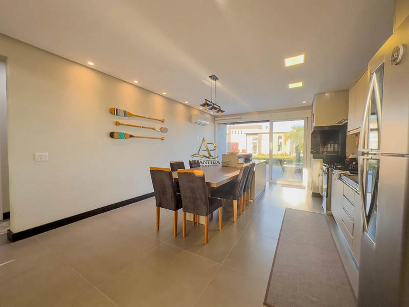 🏡 RESIDÊNCIA DE ALTO PADRÃO NO BAIRRO NOIVA DO MAR! : 11ª foto da galeria de imagens do imóvel