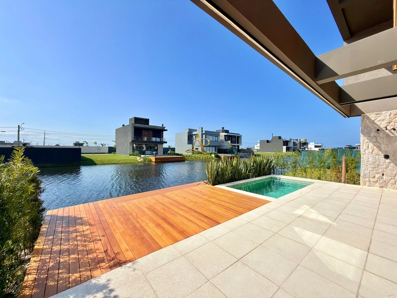 Um projeto de alto padrão para quem busca arquitetura, conforto, privacidade e uma conexão única com a natureza.: 9ª foto da galeria de imagens do imóvel