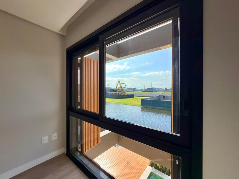 Um projeto de alto padrão para quem busca arquitetura, conforto, privacidade e uma conexão única com a natureza.: 24ª foto da galeria de imagens do imóvel