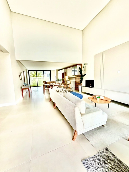 Oportunidade no Sunset , casa nova , nunca ocupada , mobiliada e decorada !: 2ª foto da galeria de imagens do imóvel