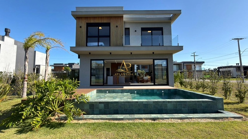 Magnífico sobrado com 5 suítes, piscina, living integrado e mais de 234 m², totalmente mobiliado e decorado.: 23ª foto da galeria de imagens do imóvel