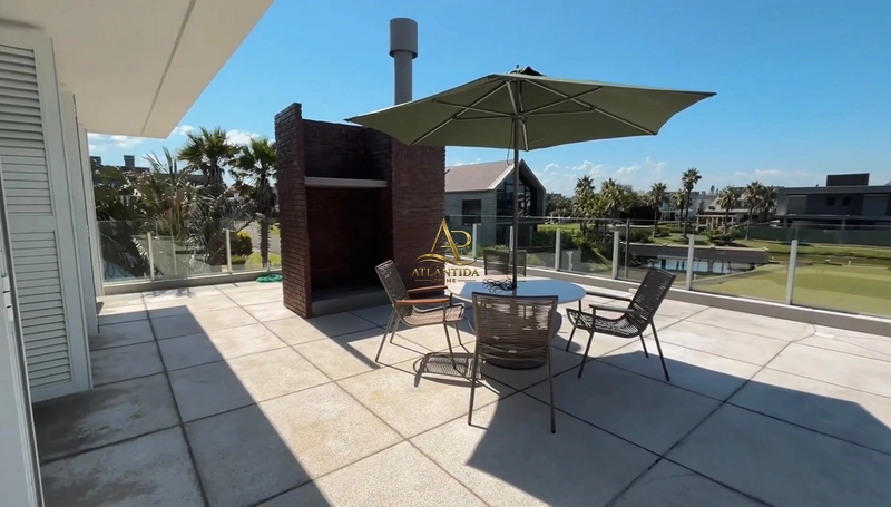 🏡 Seu novo capítulo começa aqui!  Imagine viver ou veranear em uma casa de alto padrão, com 4 suítes, piscina privativa e ambientes projetados para oferecer conforto, sofisticação e momentos inesquecíveis com a família.: 17ª foto da galeria de imagens do imóvel