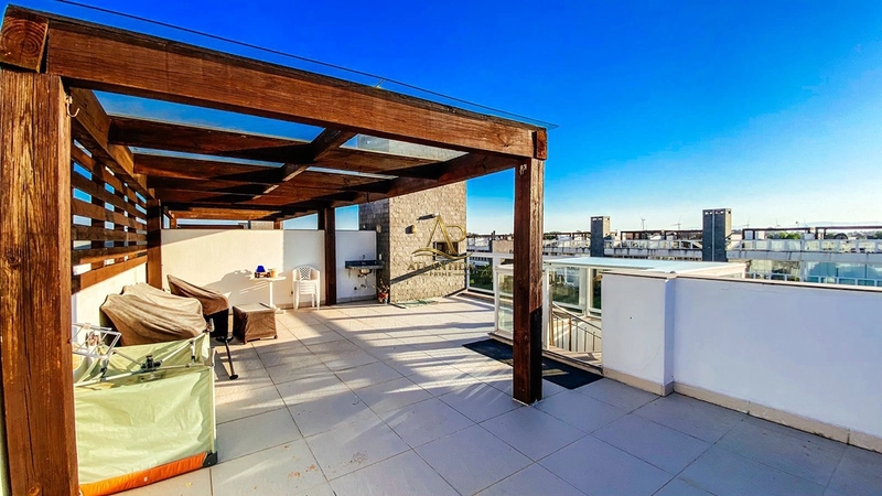 🏡 CASA EM CONDOMÍNIO À VENDA EM XANGRI-LÁ: 1ª foto da galeria de imagens do imóvel